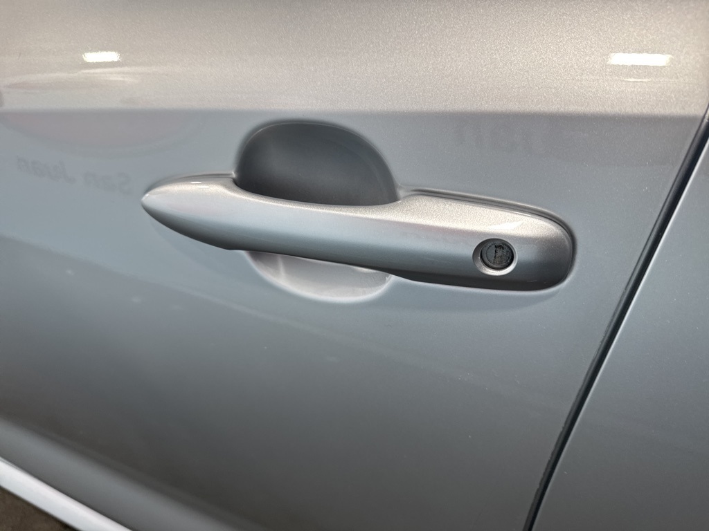 2022 Toyota Corolla L photo 12