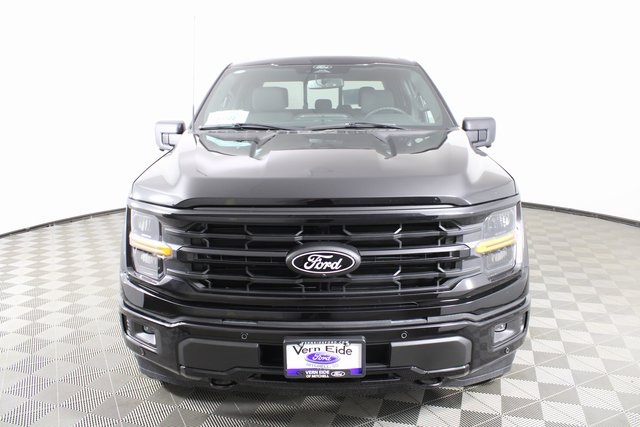 2025 Ford F-150 XLT photo 2