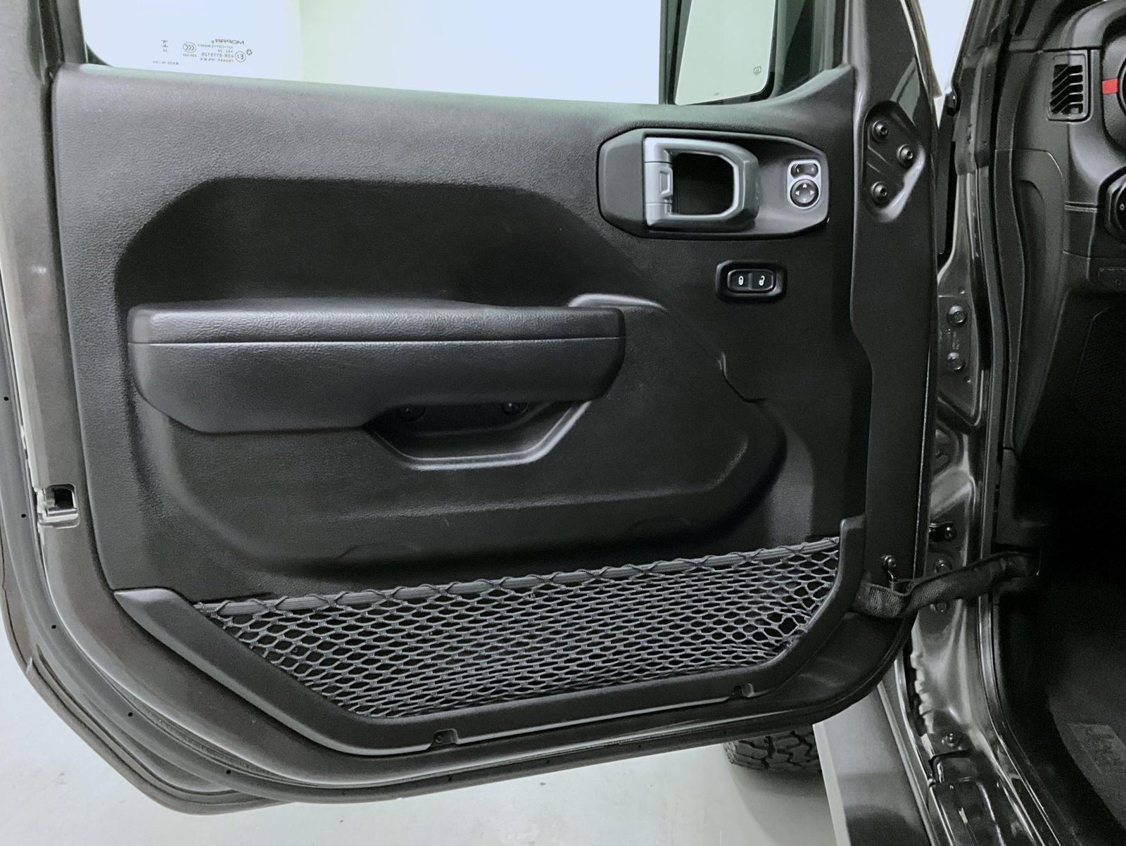 2024 Jeep Gladiator Rubicon photo 9