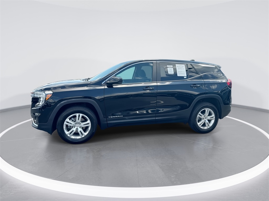 2024 Gmc Terrain SLE photo 5