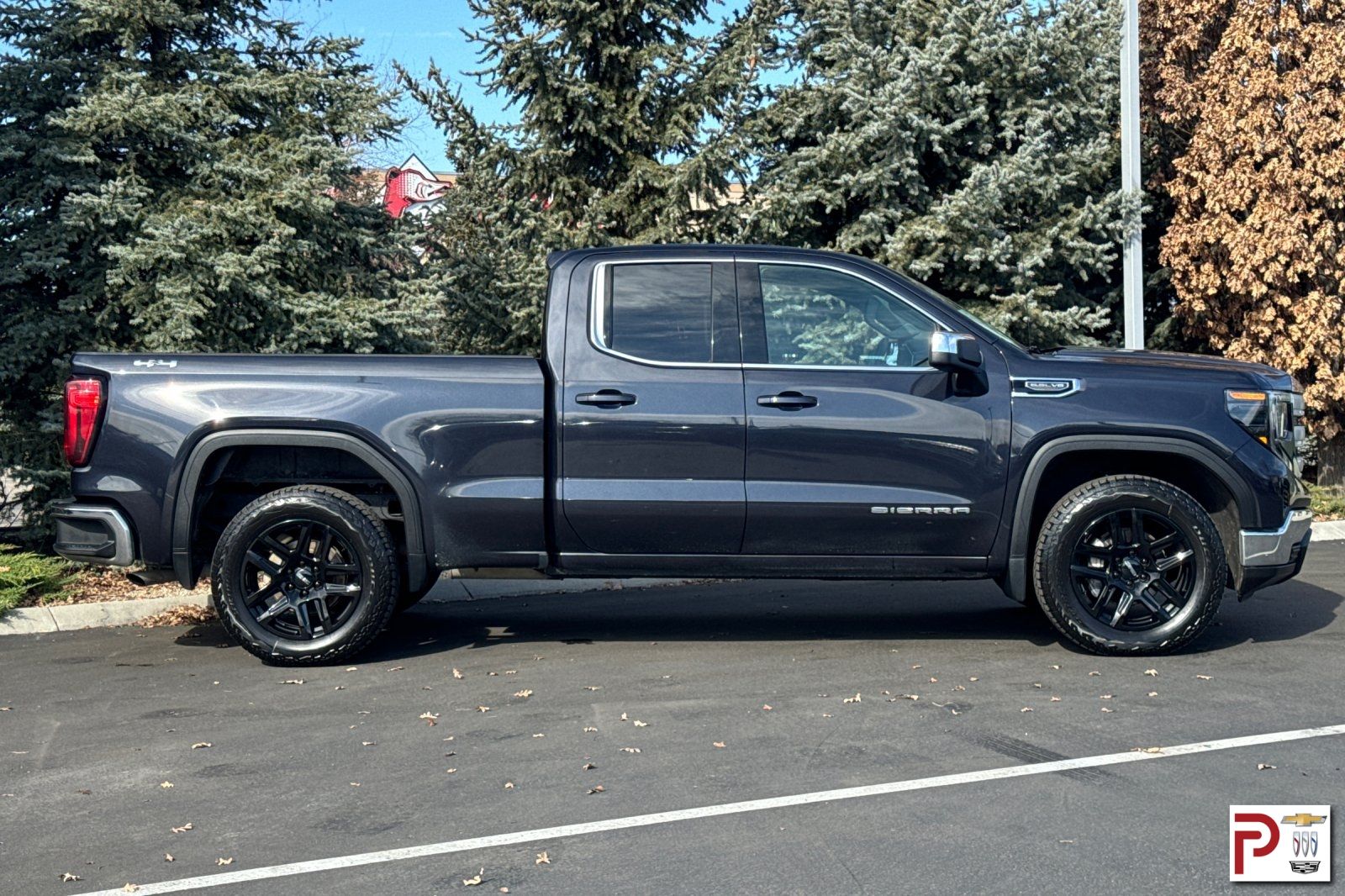 2023 Gmc Sierra 1500 SLE photo 3