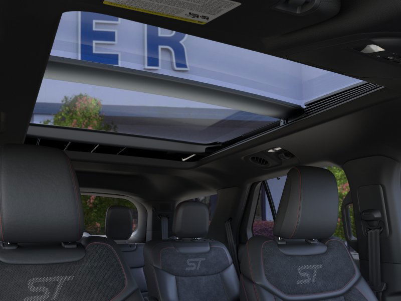2025 Ford Explorer ST photo 16