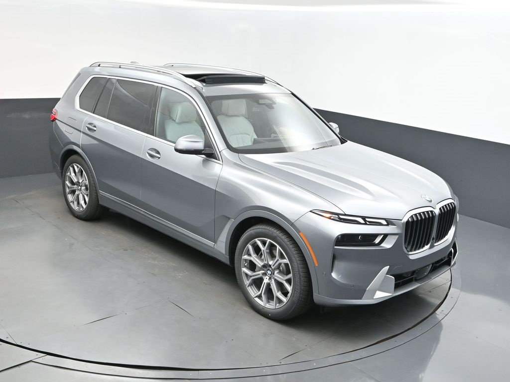 New 2026 Gray Metallic BMW xDrive40i image 1