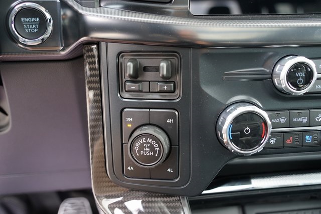 2025 FORD F-150 - Image 37
