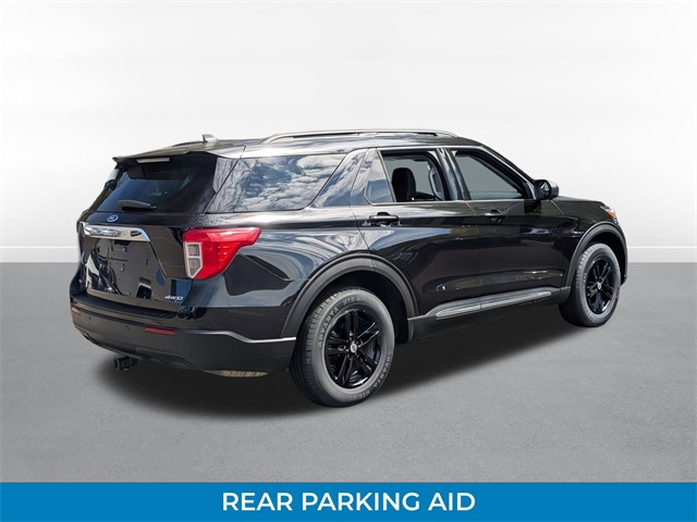 2023 Ford Explorer XLT photo 3