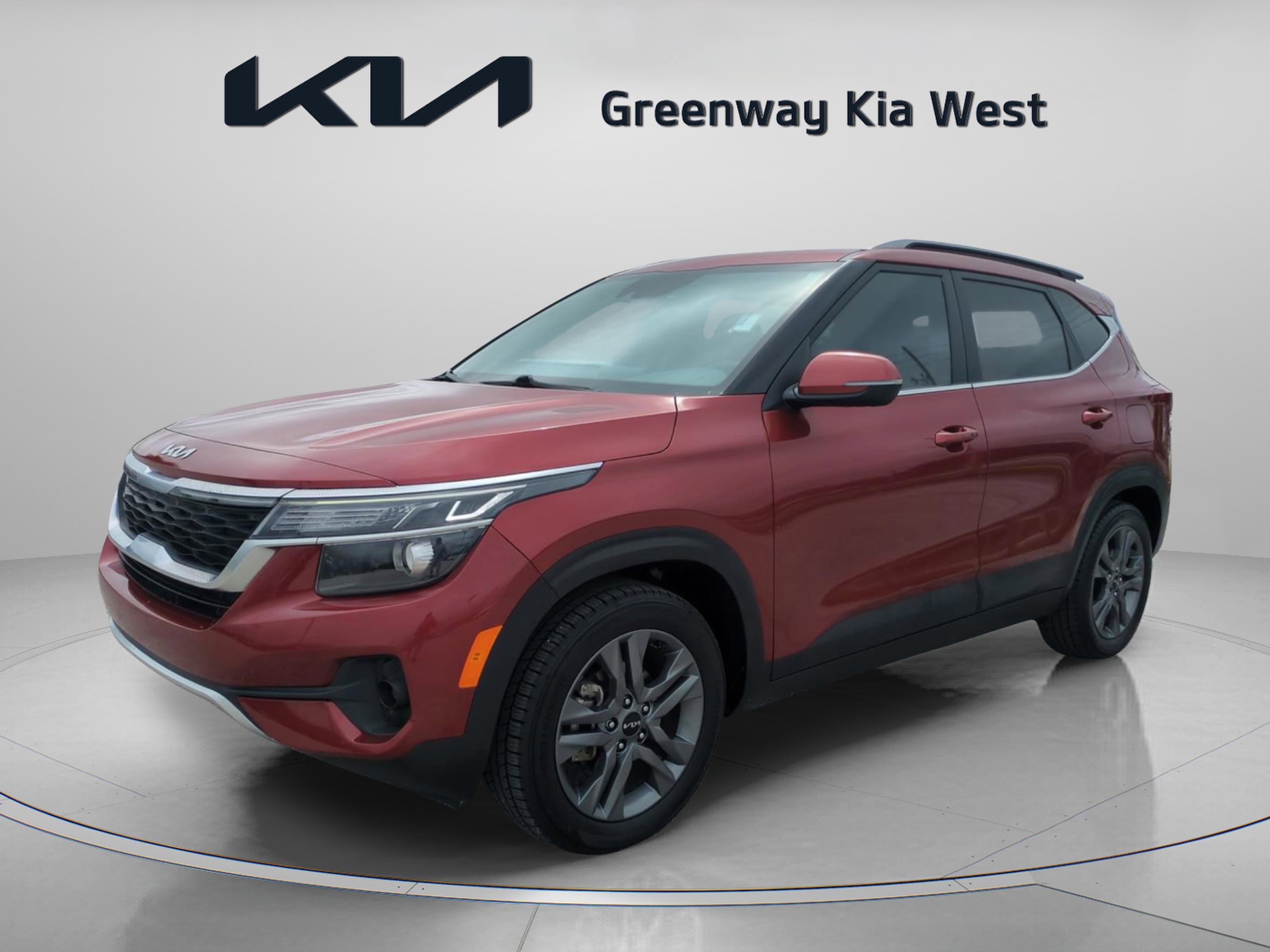 2023 Kia Seltos S photo 3