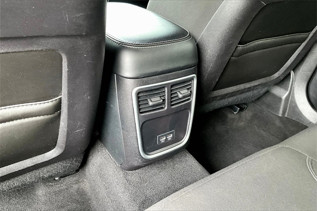 2021 Dodge Charger GT photo 10