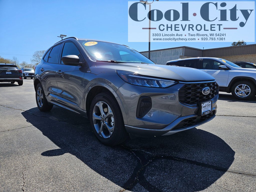 2024 Ford Escape ST-Line's photo