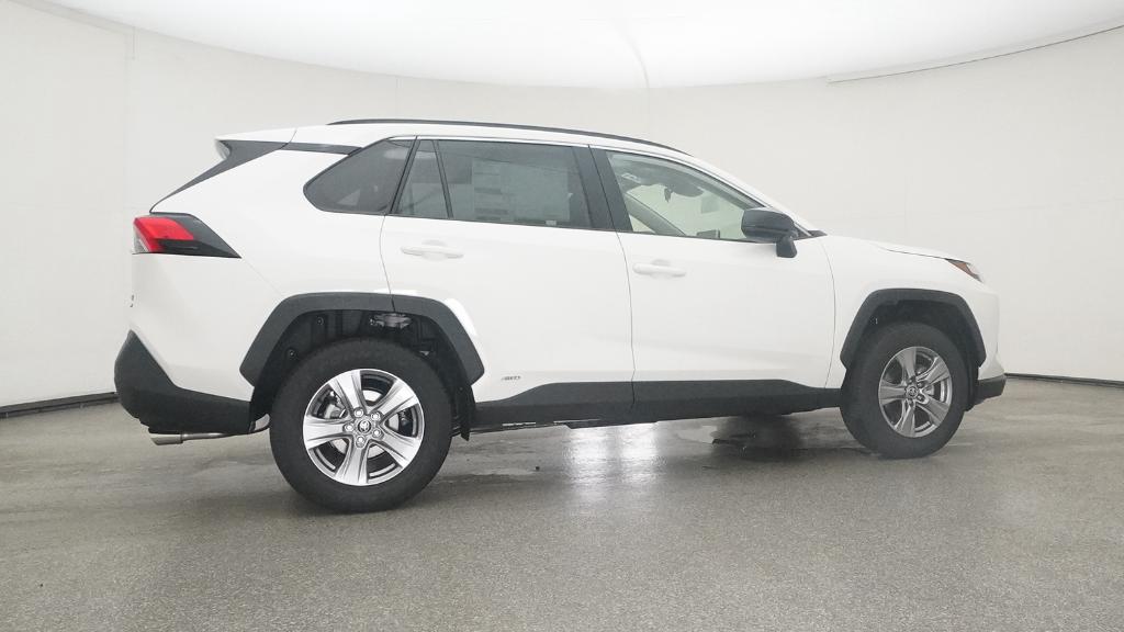 2025 Toyota RAV4 Hybrid LE photo 23
