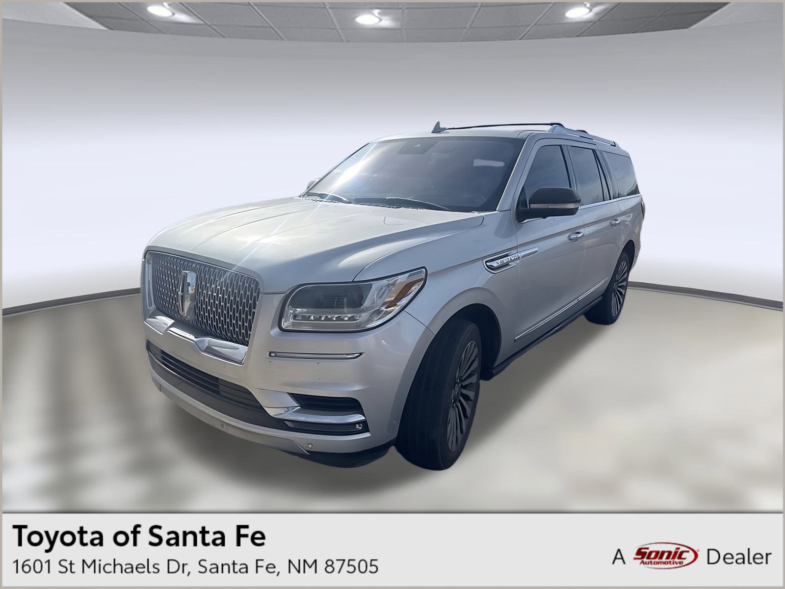 2019 Lincoln Navigator Reserve's photo