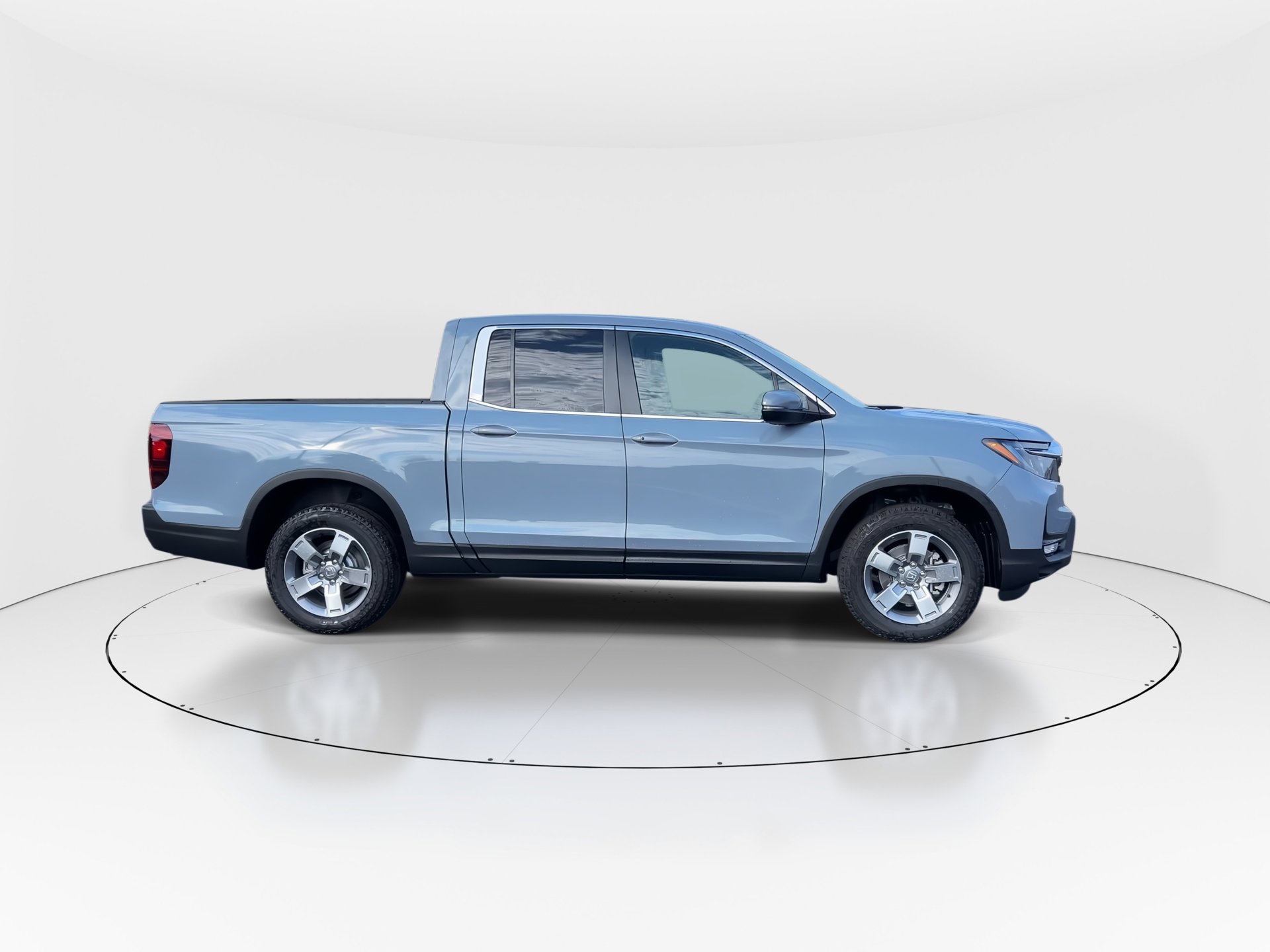 2025 Honda Ridgeline RTL photo 2