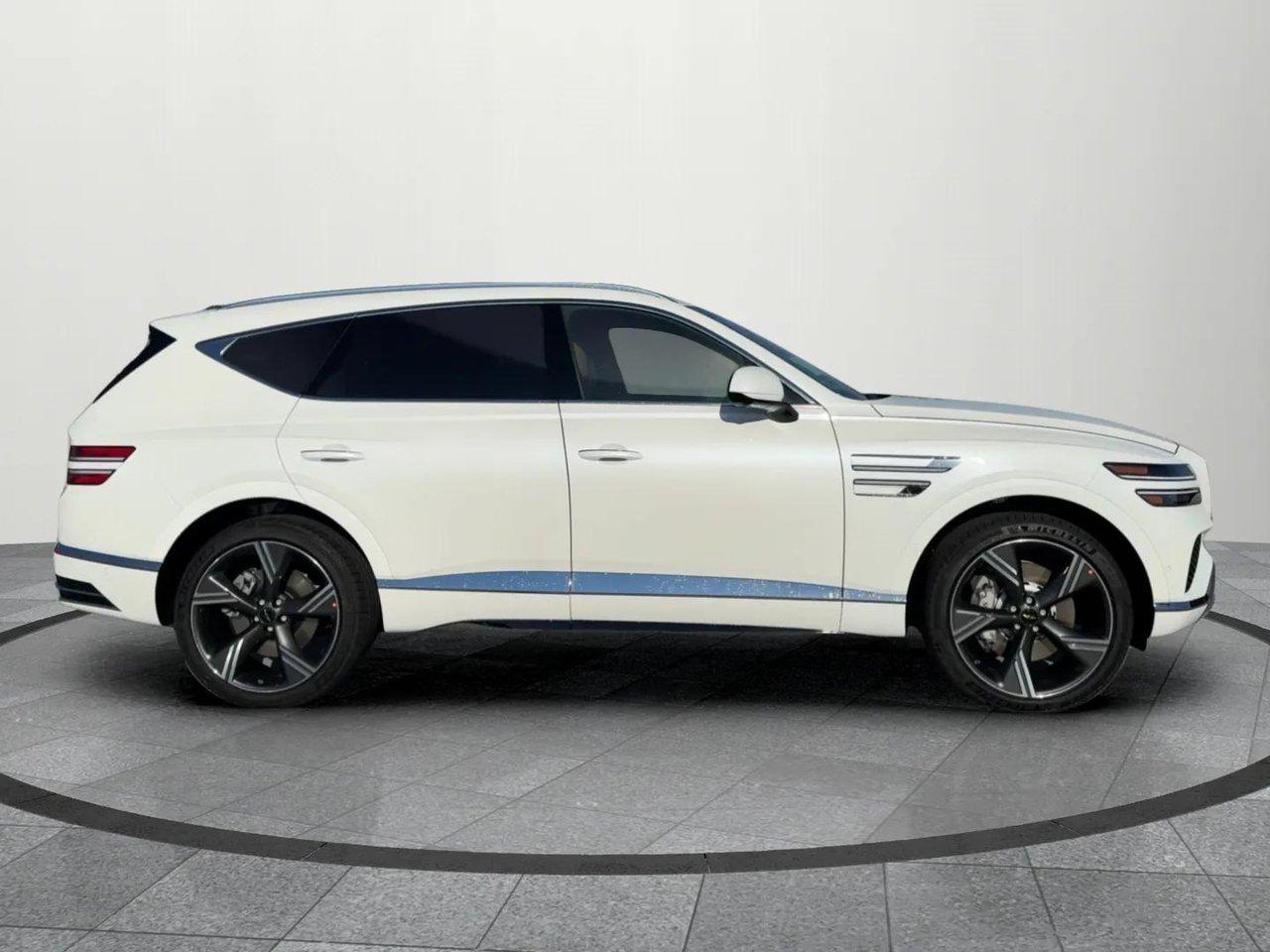 2026 Genesis GV80 2.5T Prestige AWD photo 3