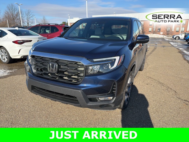 2023 Honda Passport EX-L's photo