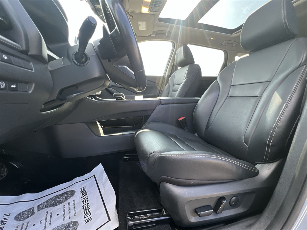 2023 Nissan Rogue SL photo 13