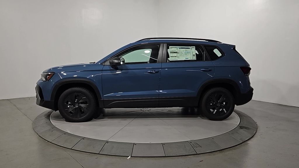 2025 Volkswagen Taos S photo 2