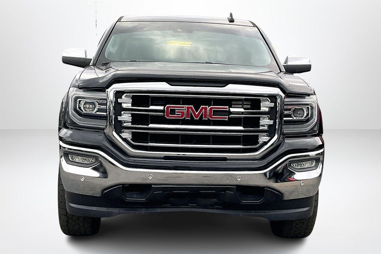2018 GMC Sierra 1500 SLT's photo