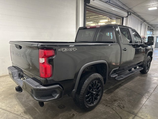 2025 Chevrolet Silverado 2500HD Custom photo 4