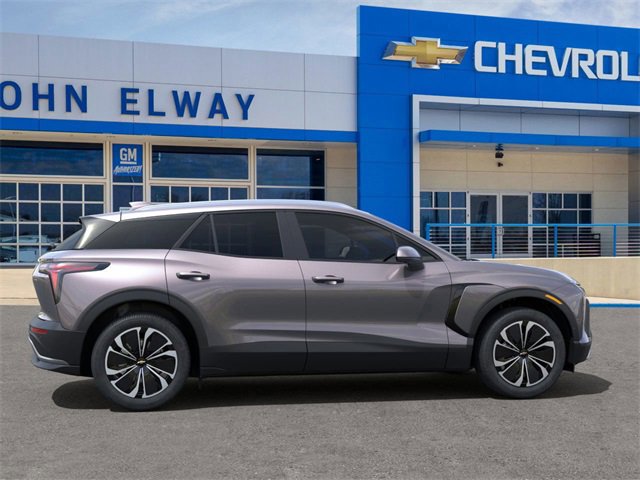 2025 Chevrolet Blazer EV photo 2