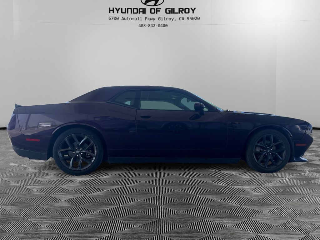2021 Dodge Challenger R/T photo 4