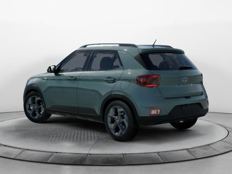 2025 Hyundai Venue SEL photo 3