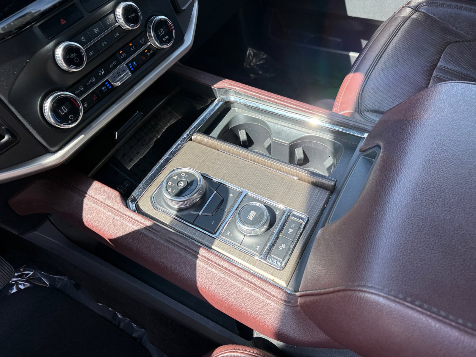 2023 Ford Expedition Limited photo 12