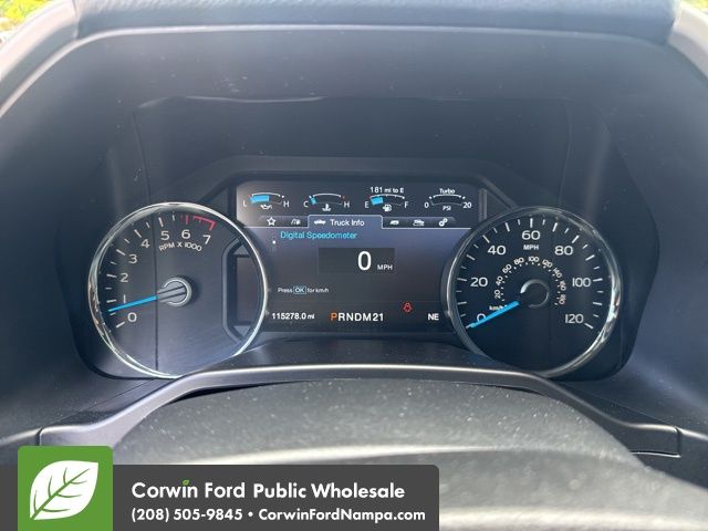 2016 Ford F-150 Lariat photo 19