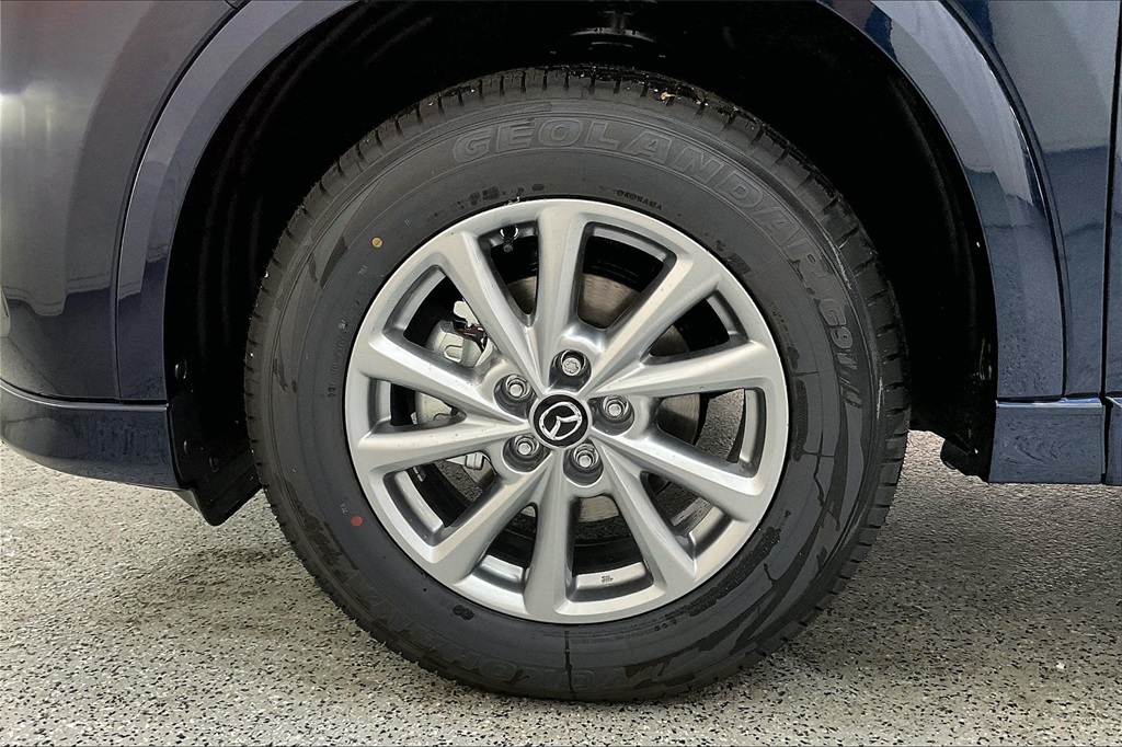 2025 MAZDA CX-5 - Image 11