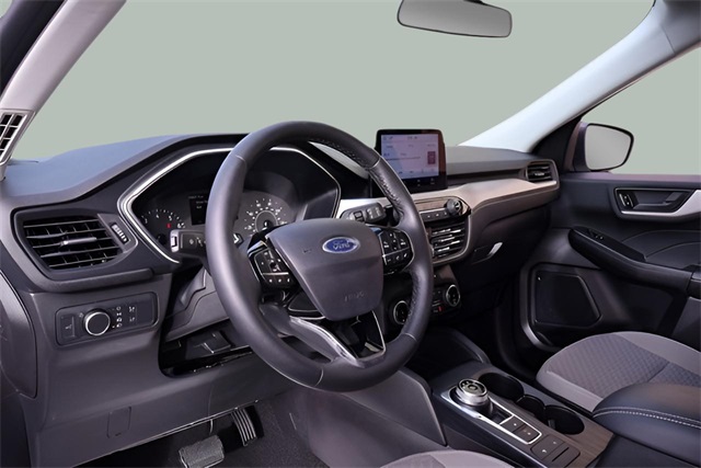 2022 Ford Escape SE photo 3