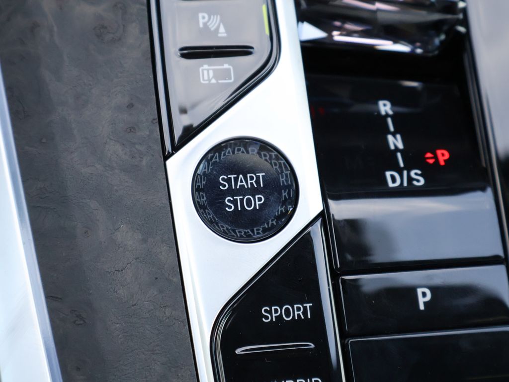 2026 Bmw X5 xDrive50e photo 24