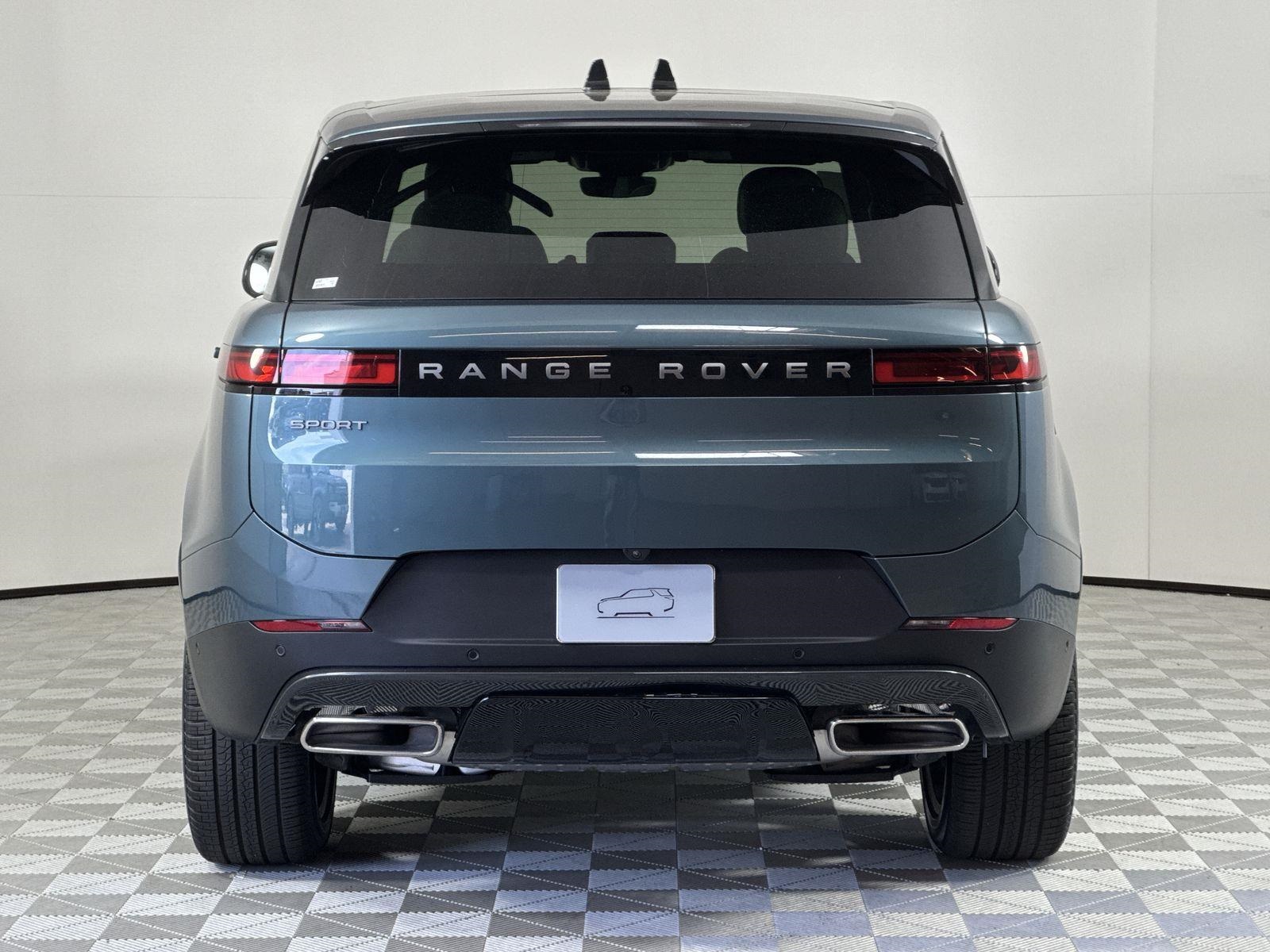 2025 Land Rover Range Rover Sport SE photo 4