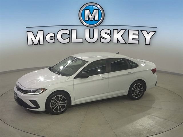 2025 Volkswagen Jetta Sport's photo