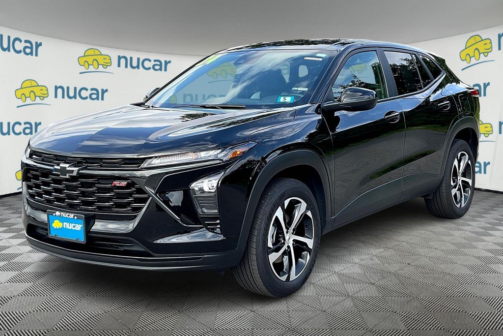 2024 Chevrolet Trax photo 3