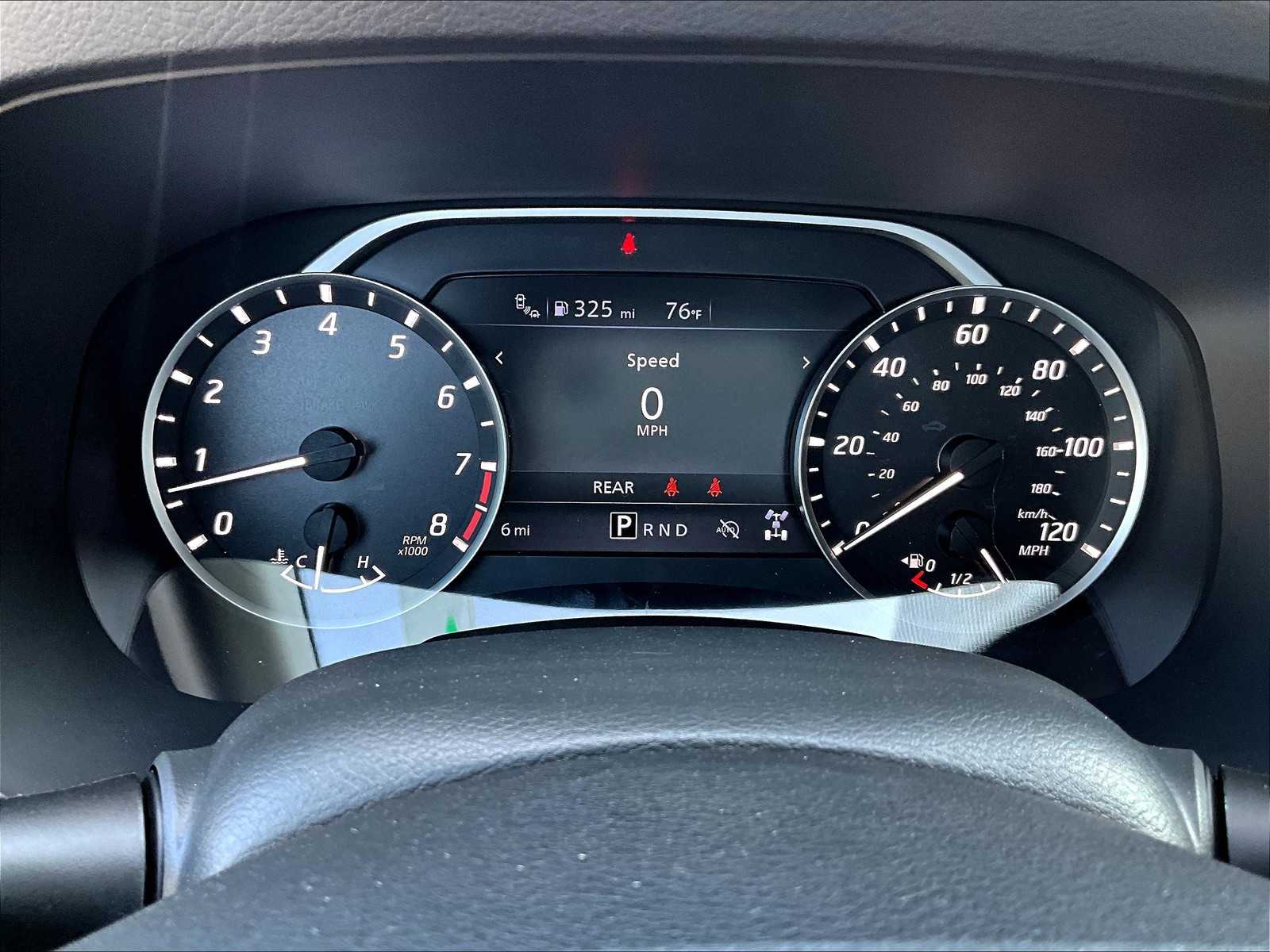 2025 Nissan Frontier SV photo 24