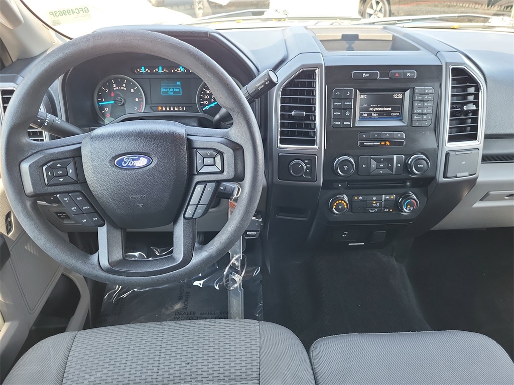 2016 Ford F-150 XLT photo 19