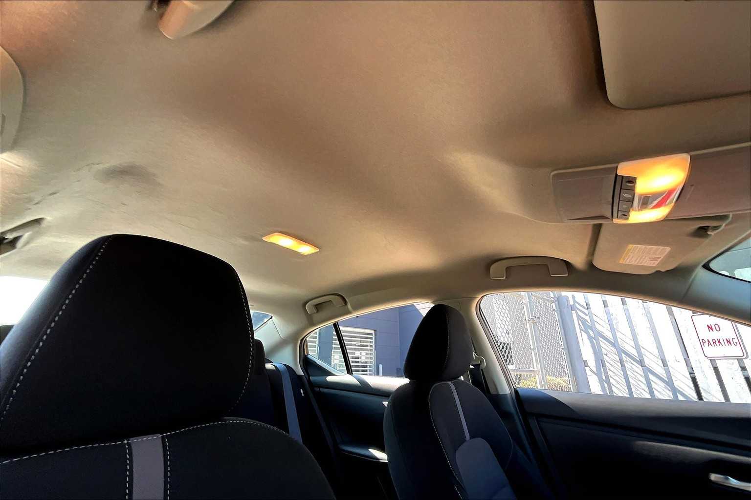 2023 Nissan Sentra SV photo 13