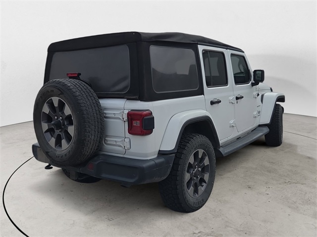 2018 Jeep Wrangler Unlimited Sahara photo 3
