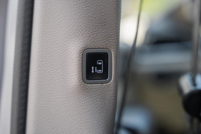 2018 Chrysler Pacifica Touring Plus photo 30