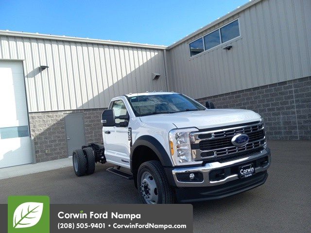 New 2025 Oxford White Ford XL image 1