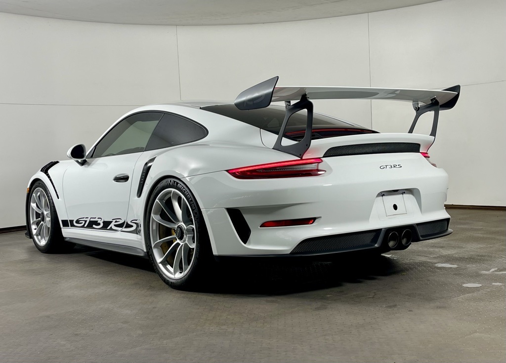 2019 Porsche 911 GT3 RS photo 3