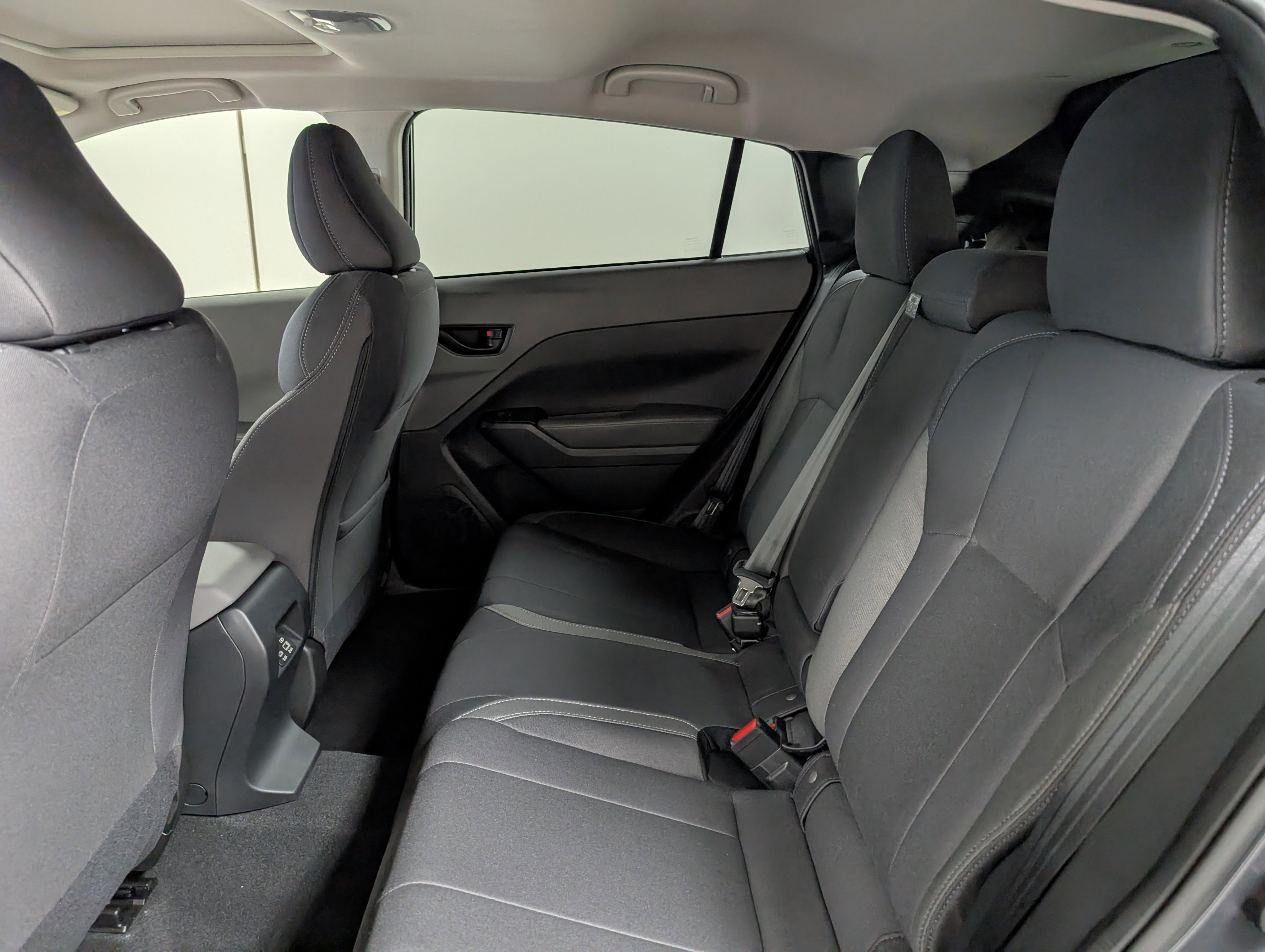 2025 Subaru Crosstrek Premium photo 2
