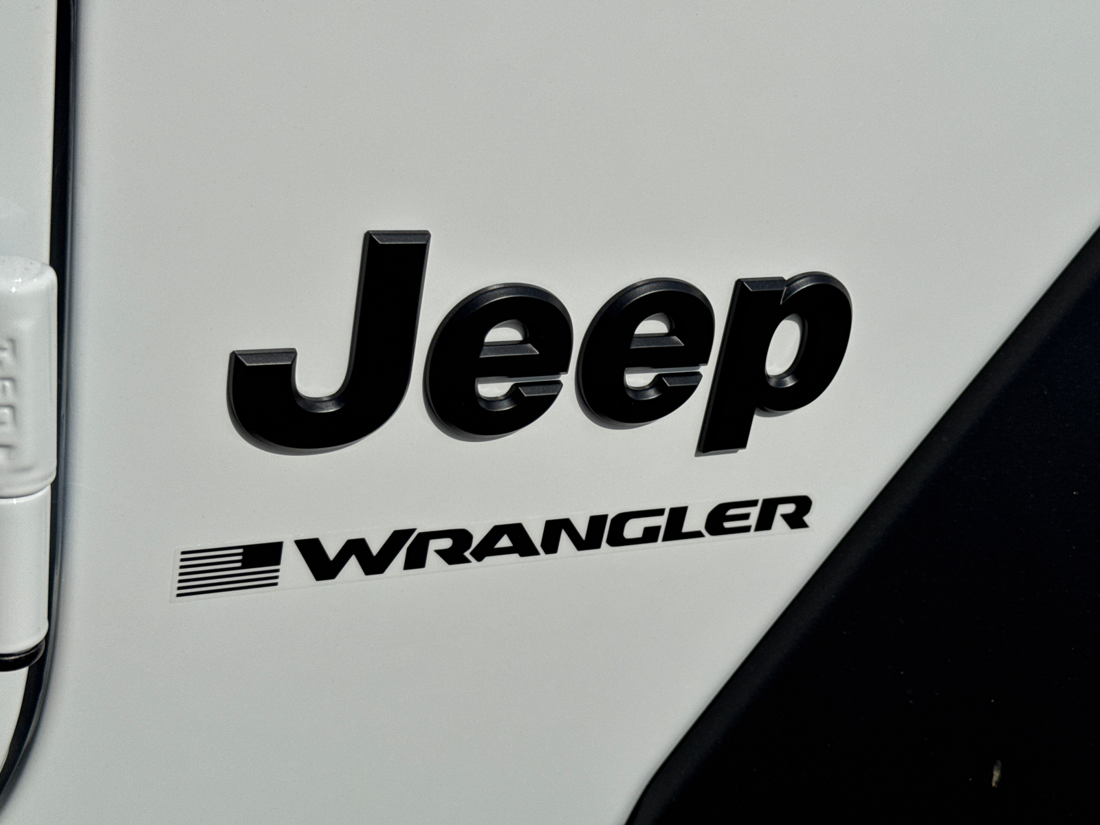 2025 Jeep Wrangler Sport photo 2