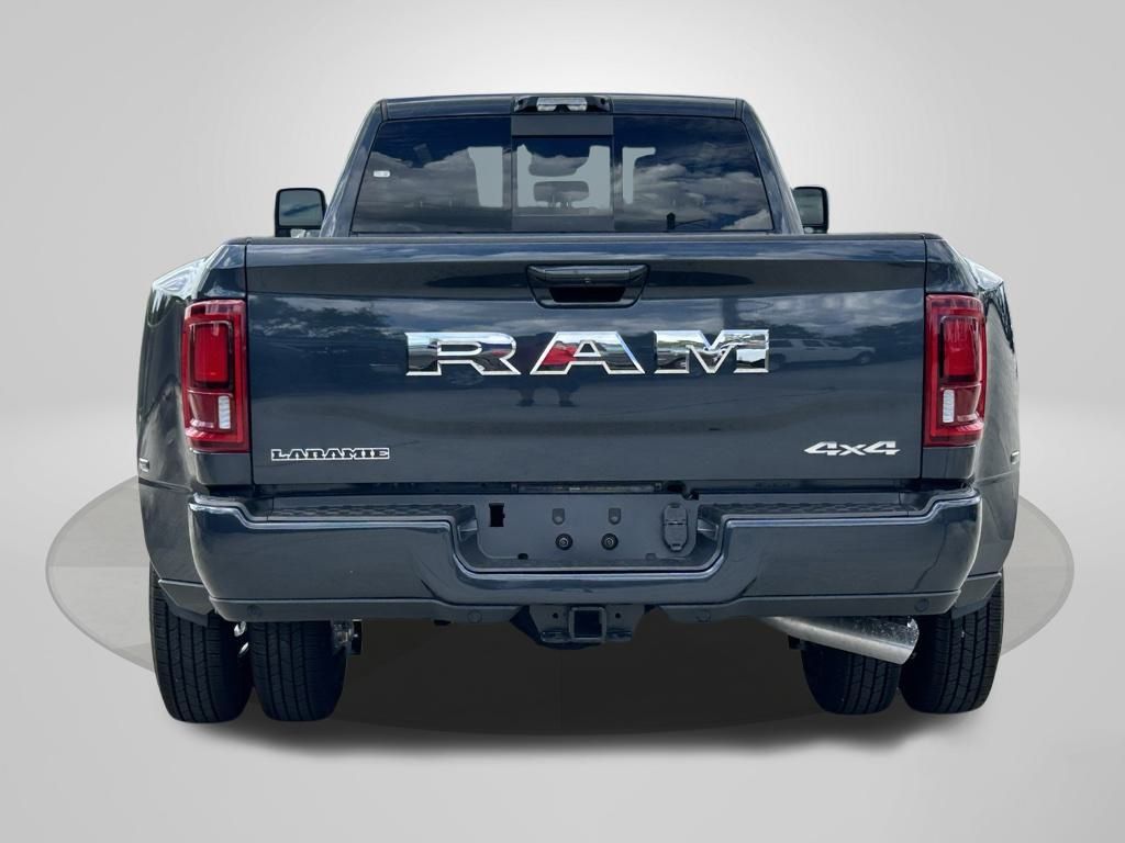 2025 Ram 3500 Laramie photo 6