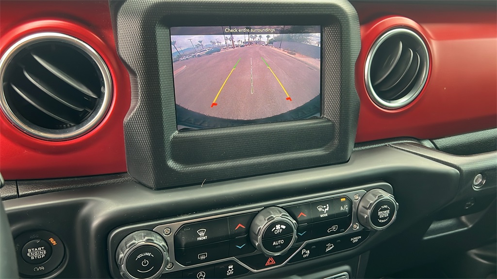 2021 Jeep Wrangler Unlimited Rubicon photo 13