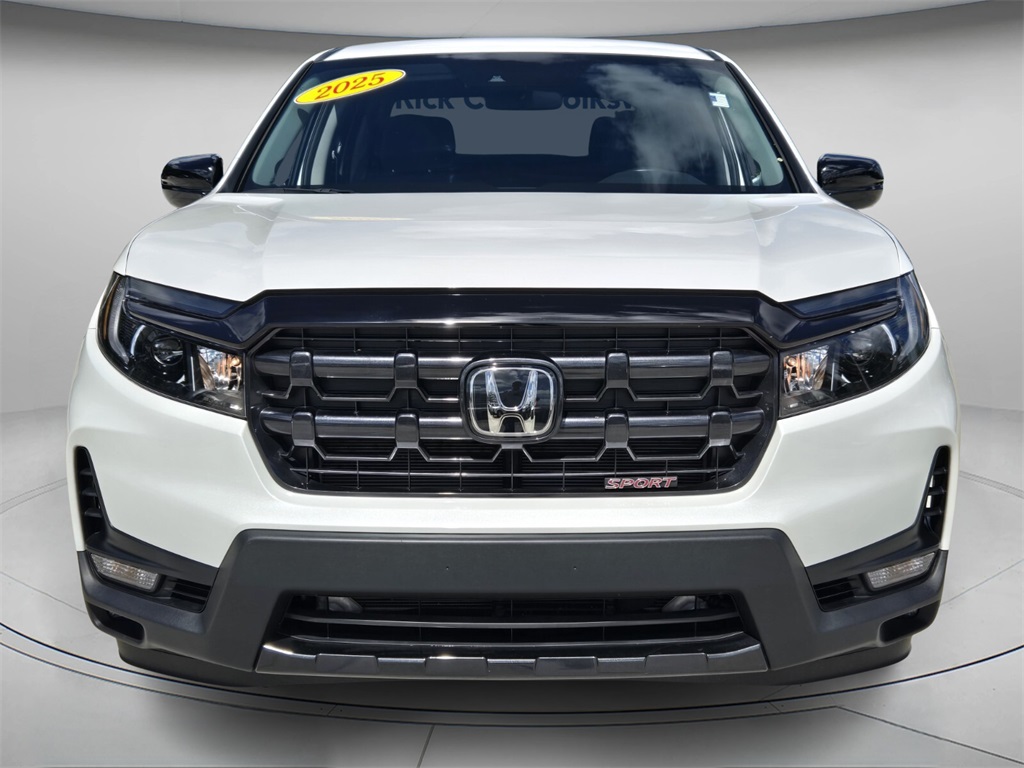 2025 Honda Ridgeline Sport photo 3
