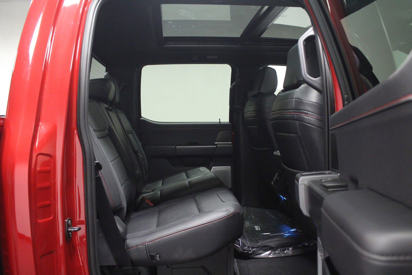 2024 Ford F-150 Raptor photo 14