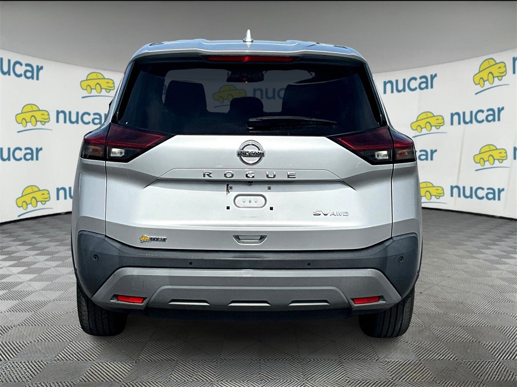 2021 Nissan Rogue SV photo 4