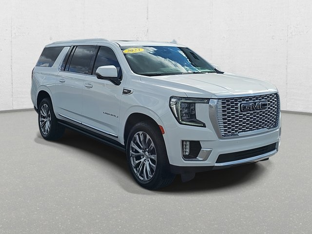 2023 Gmc Yukon XL Denali photo 3