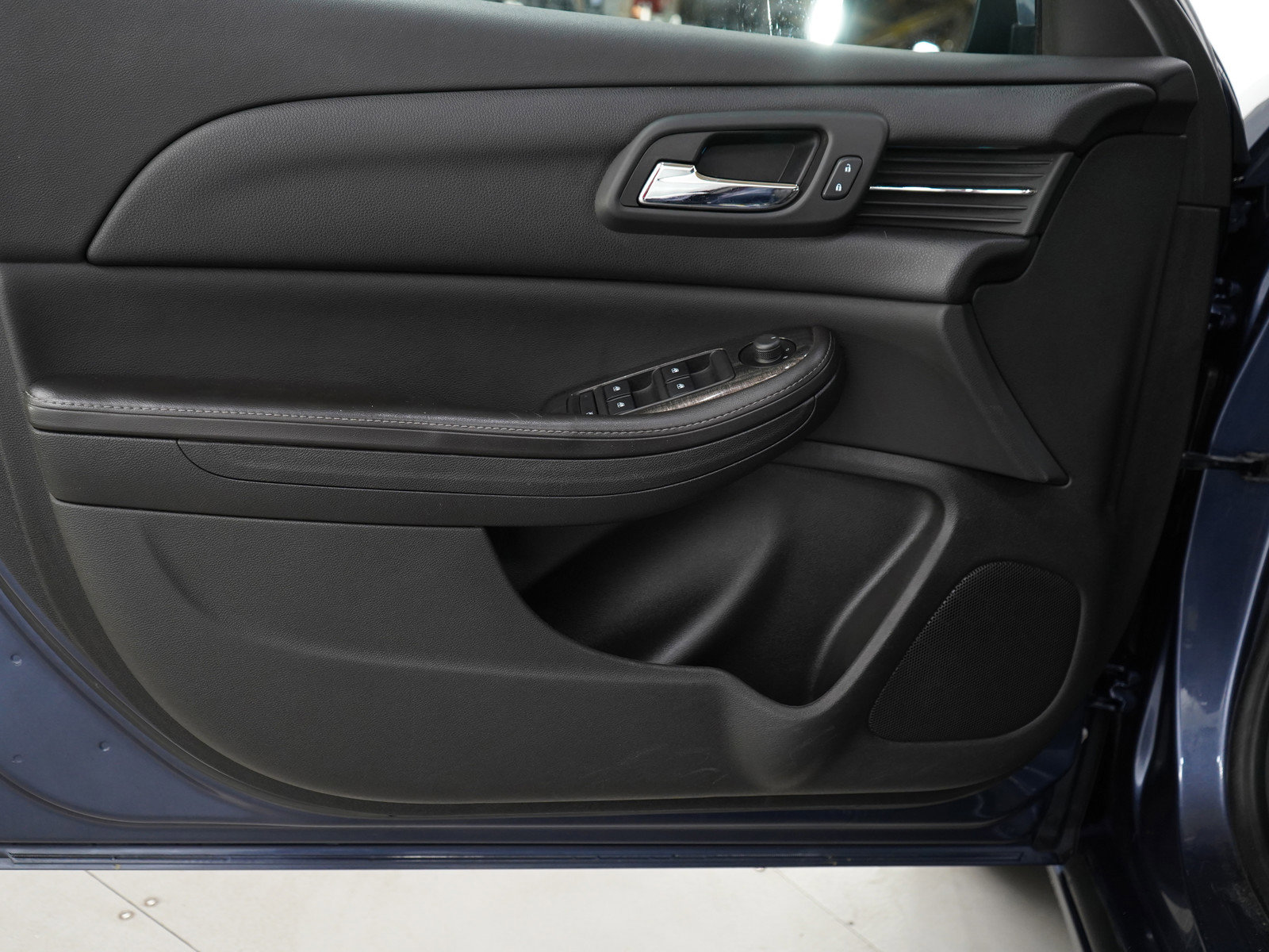 2015 Chevrolet Malibu 2LT photo 16