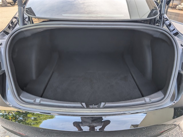 2022 Tesla Model 3 Long Range photo 6