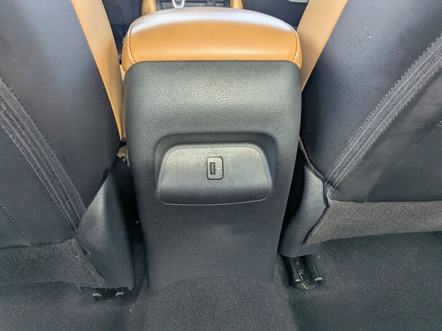 2025 Nissan Sentra SV photo 10
